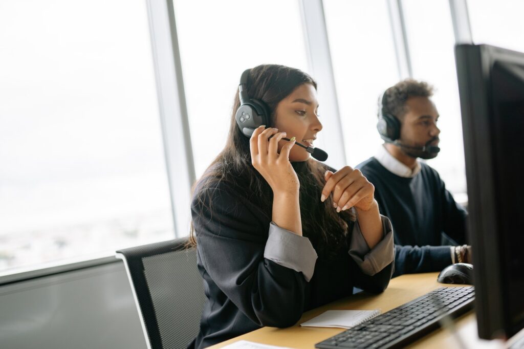 The Pros of Adding B2B Telemarketing to a Marketing Strategy